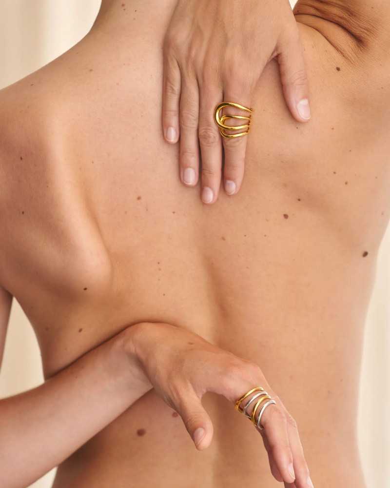 Charlotte Chesnais Daisy Ring Charlotte Chesnais Daisy Ring