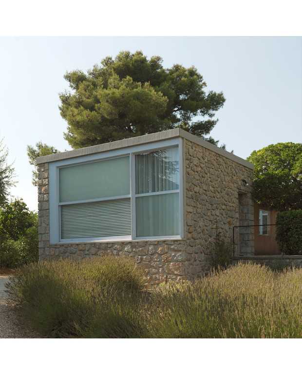 Framed photograph Le Corbusier Architecte, Villa L’Artaude 1931