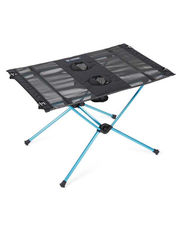 One table black One table black