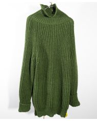 Hand-knitted turtleneck Jumper