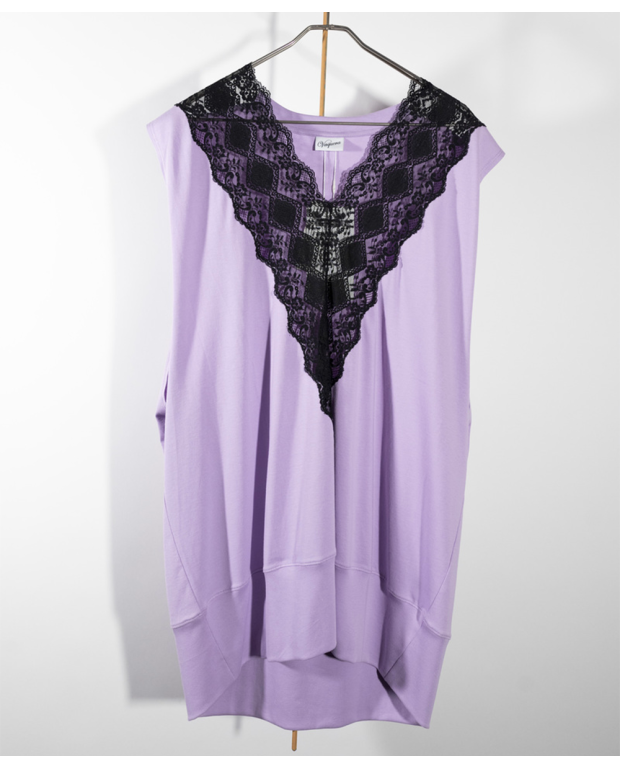 Lace v Tank Lace v Tank