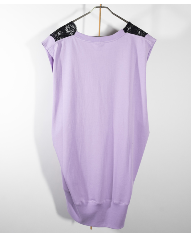 Débardeur à dentelle Débardeur à dentelle