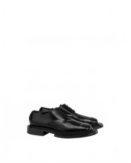 Shiny Calfskin Derby - Moschino - Black