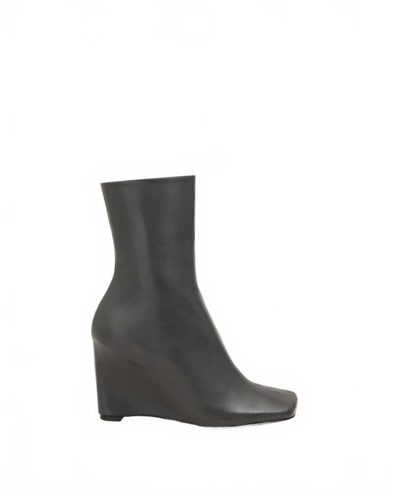 Satin Smooth Leather Boots - Ami - Anthracite
