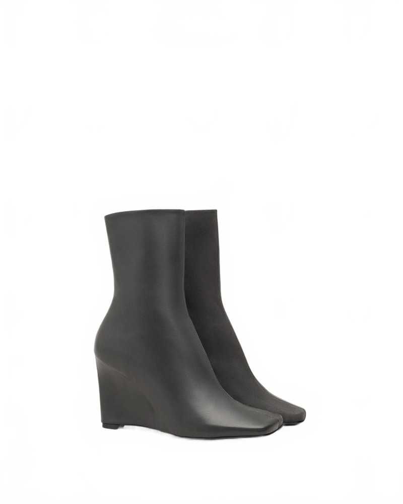 Satin Smooth Leather Boots - Ami - Anthracite