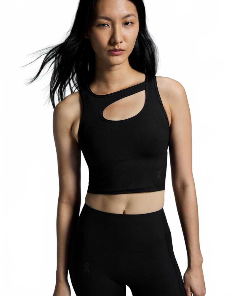 Studio Cut-Out Crop 1 Women - On Running - Black Studio Cut-Out Crop 1 Women - On Running - Black