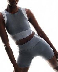 Studio Knit Shorts 1 Women - On Running - Rock / Glacier Studio Knit Shorts 1 Women - On Running - Rock / Glacier