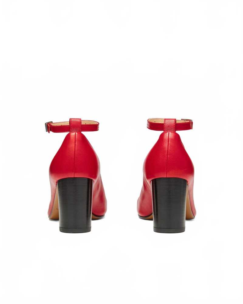 Obliqua Block Heel Pumps - Pasqualetti - Red Obliqua Block Heel Pumps - Pasqualetti - Red