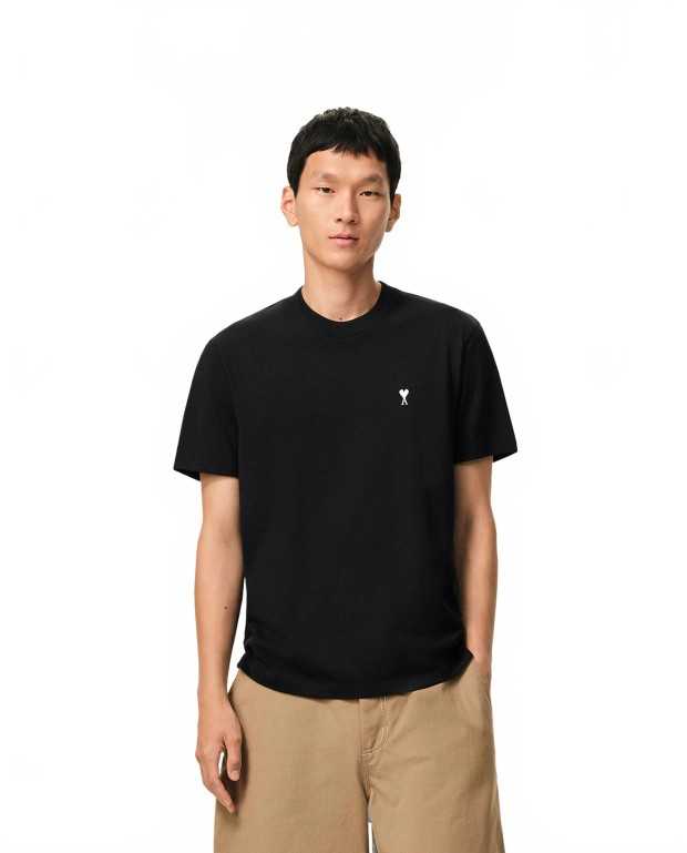 Tshirt Avec Ami De Coeur Contraste - Ami - Noir / Blanc Creme Tshirt Avec Ami De Coeur Contraste - Ami - Noir / Blanc Creme