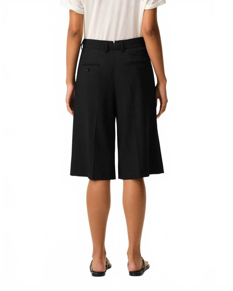 Bermuda Large 2 Pleats Low Waist - Ami - Black Bermuda Large 2 Pleats Low Waist - Ami - Black