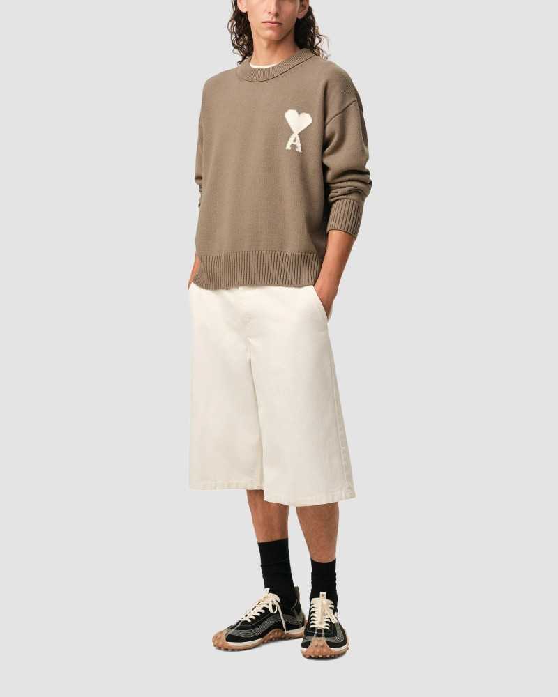 Round Neck Sweater With Contrast Heart - Ami - Beige Taupe / Ecru